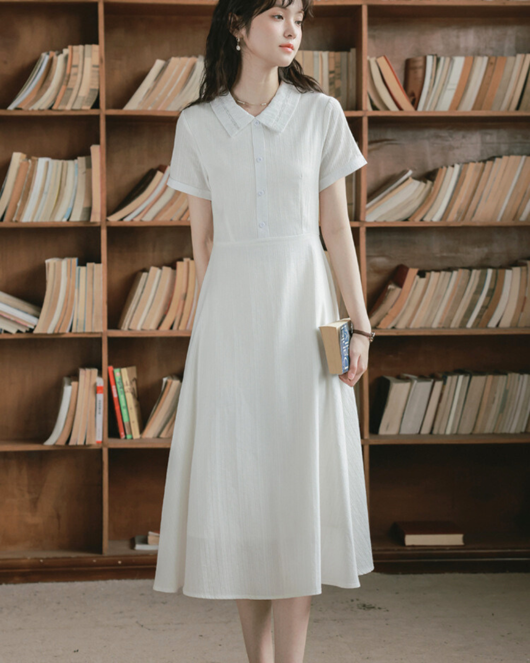 Eira Light Collar Midi Dress
