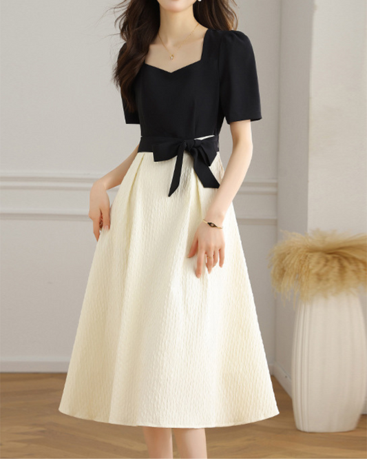 Vivian Contrast Bow Midi Dress