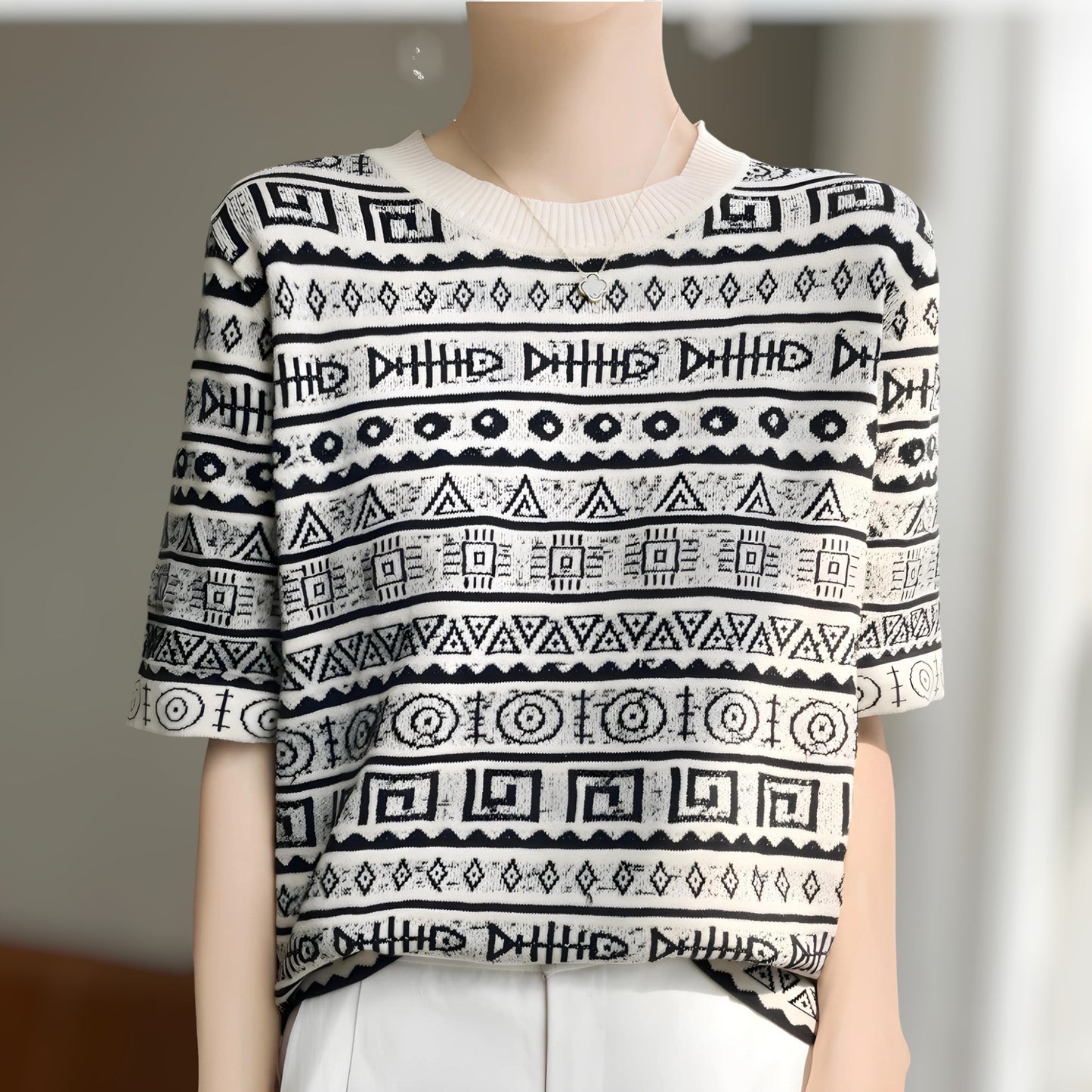 Noir Pattern Ease Knit T-Shirt