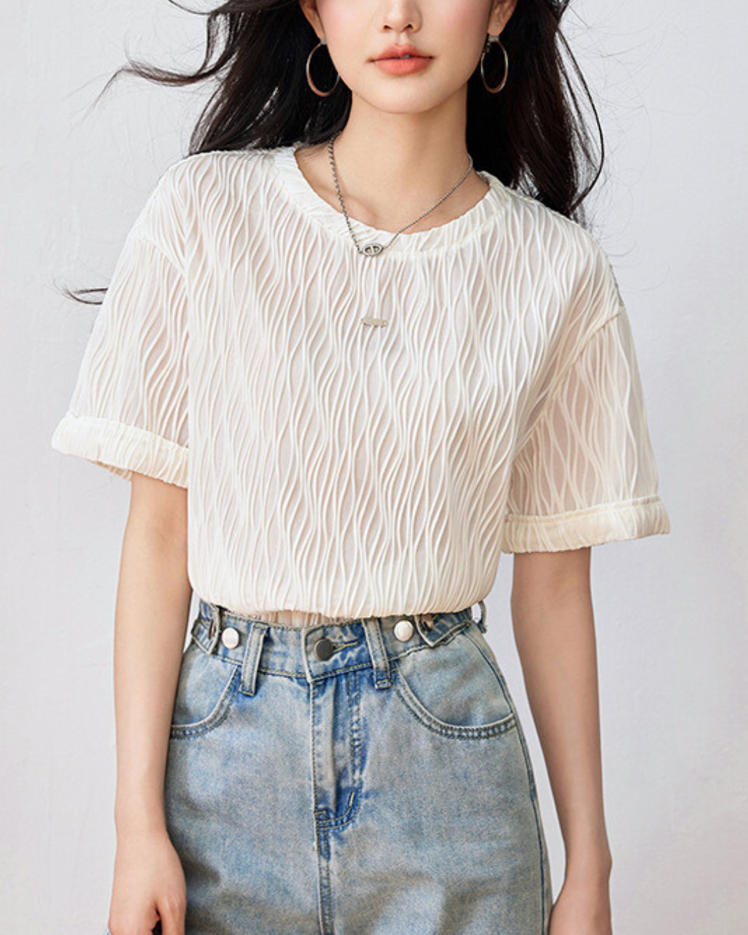 Noelle Wave Texture T-Shirt