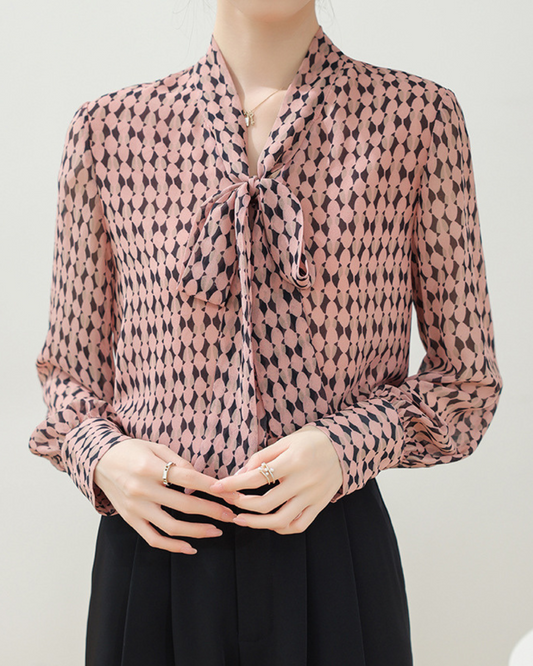 Mila Calm Geo Blouse