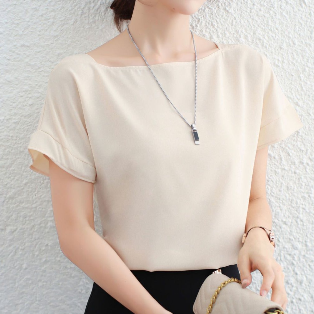 Isla Airy Curve Sleeve Blouse