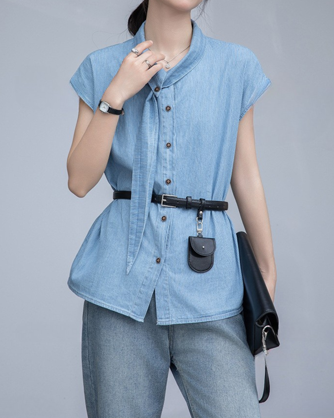 Elise Curve Tie Collar Blouse