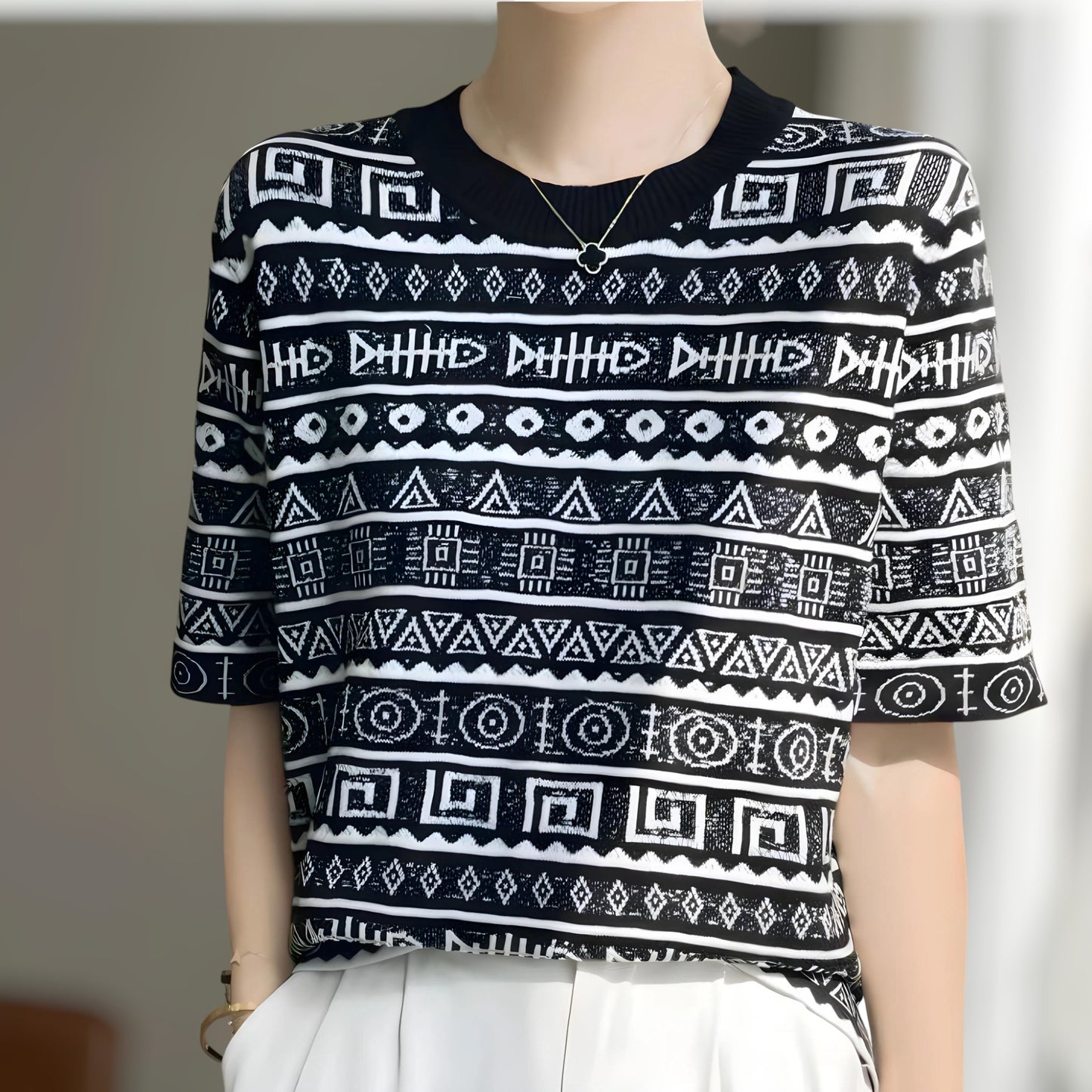 Noir Pattern Ease Knit T-Shirt