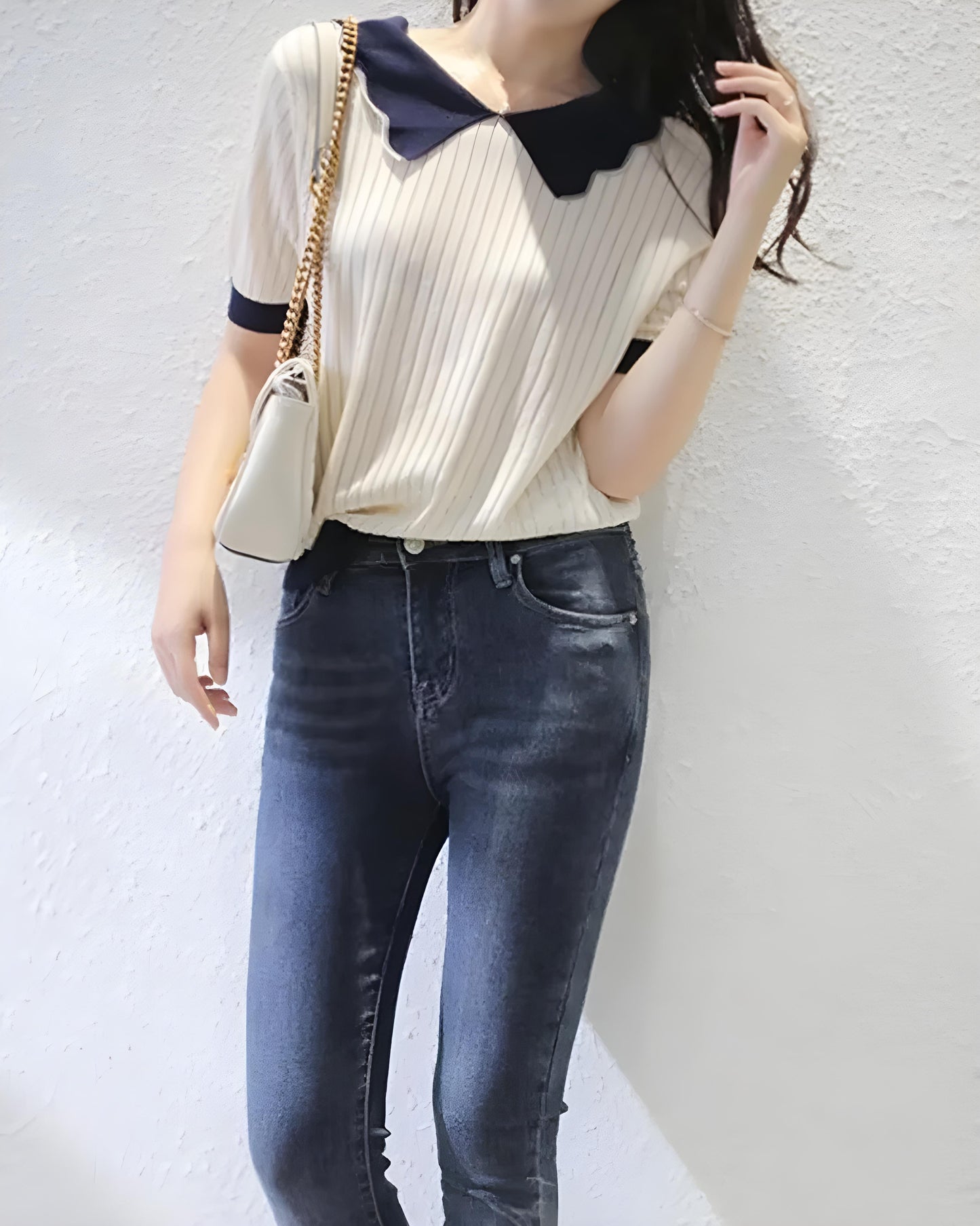 Lysa Wave Collar Knit Top