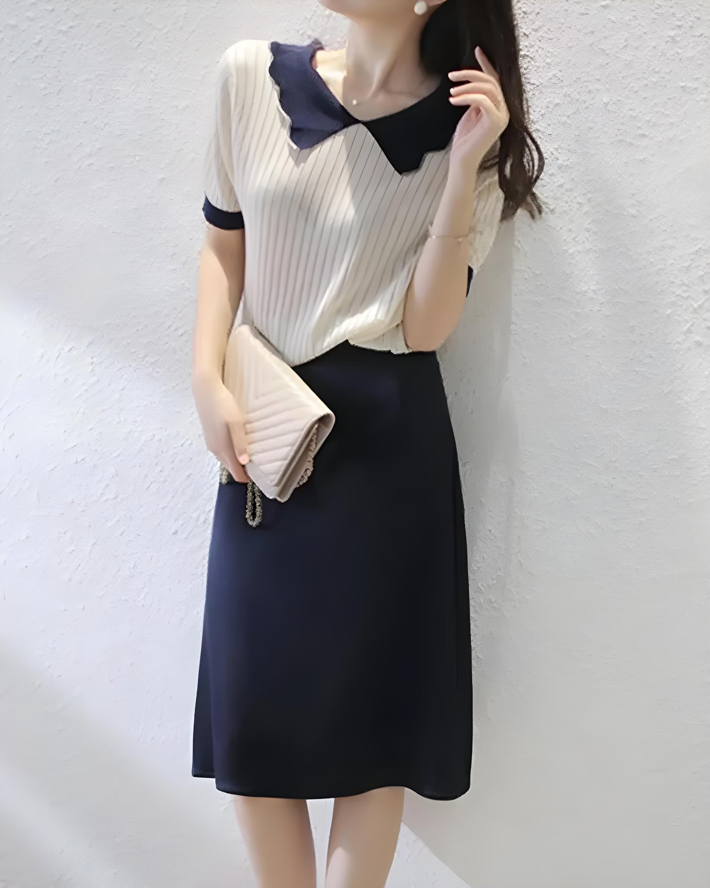 Lysa Wave Collar Knit Top