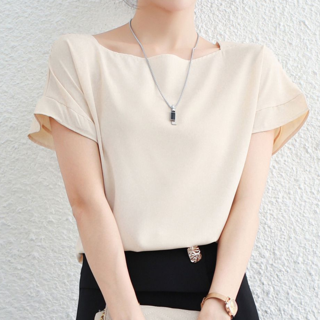 Isla Airy Curve Sleeve Blouse