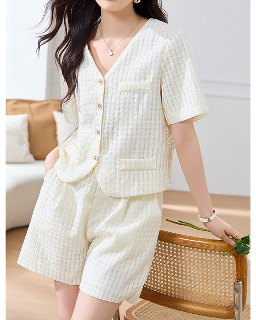 Lyna Textured Pocket Short Set