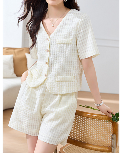 Lyna Textured Pocket Short Set