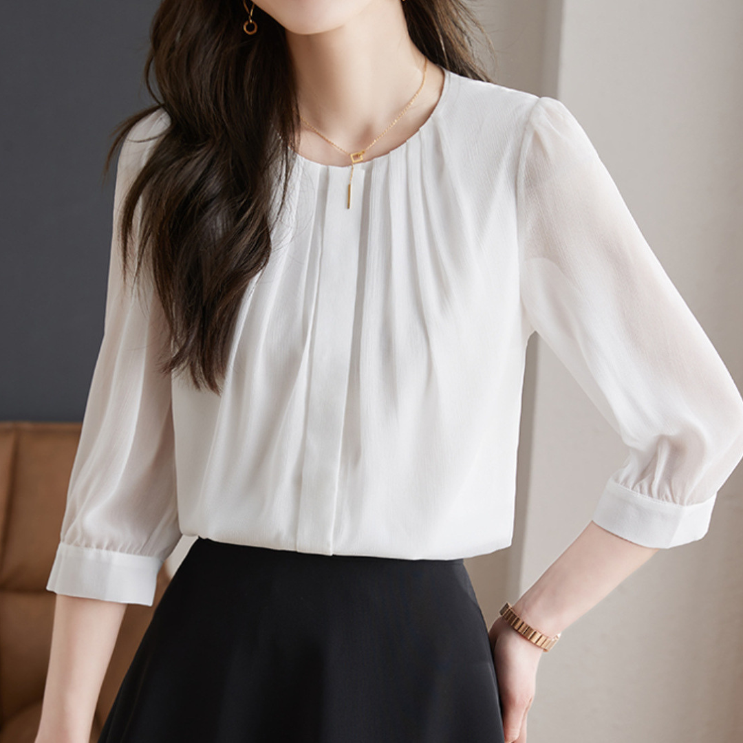 Nora Soft Curve Sleeve Blouse