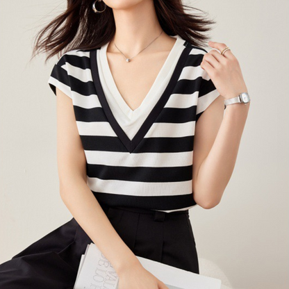Lina Bold Stripe V T-Shirt