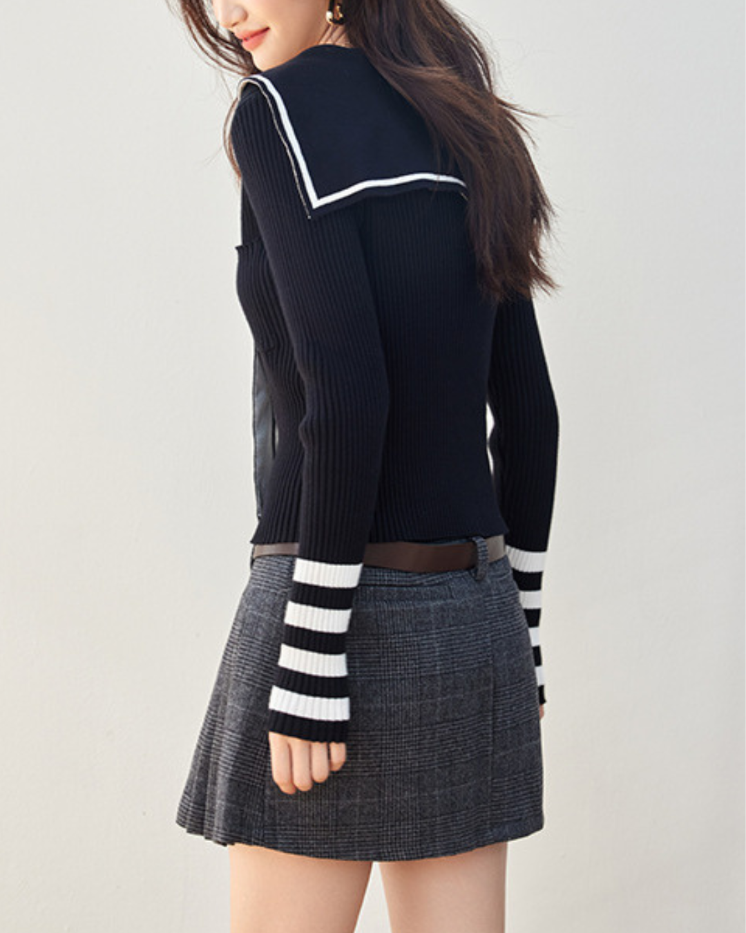 Livia Contrast Trim Pullover