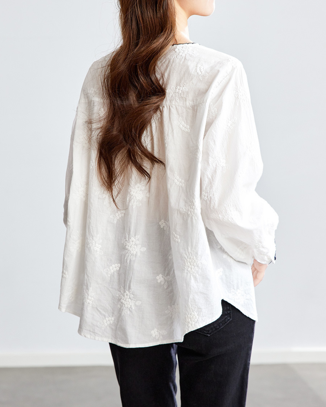Flora Calm Trim Blouse