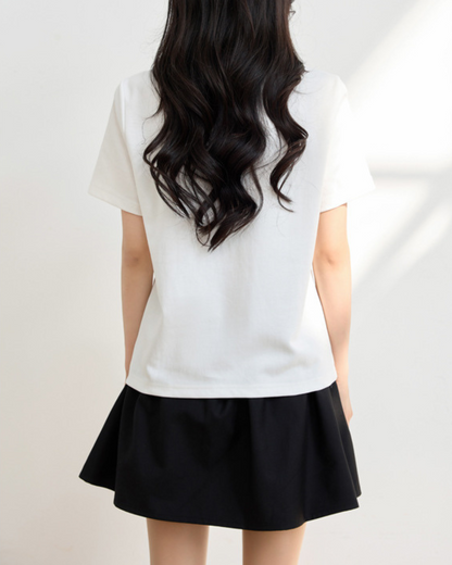 Elle Line Script Trim T-Shirt