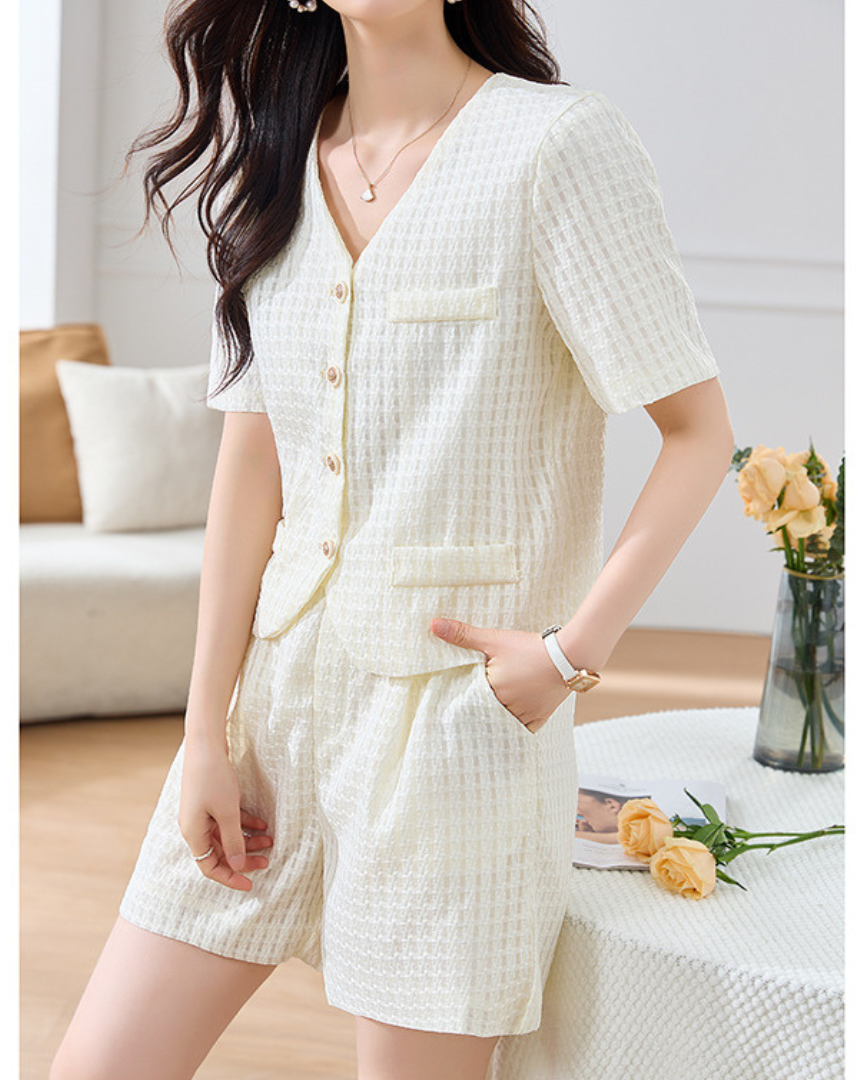 Lyna Textured Pocket Short Set