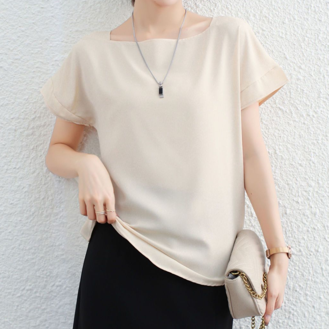 Isla Airy Curve Sleeve Blouse