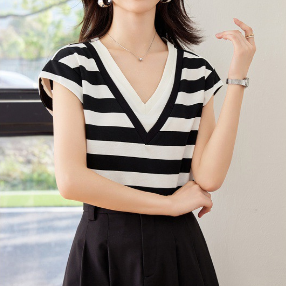 Lina Bold Stripe V T-Shirt