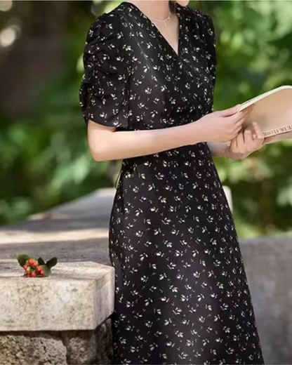 Vera Bloom Shirred Midi Dress