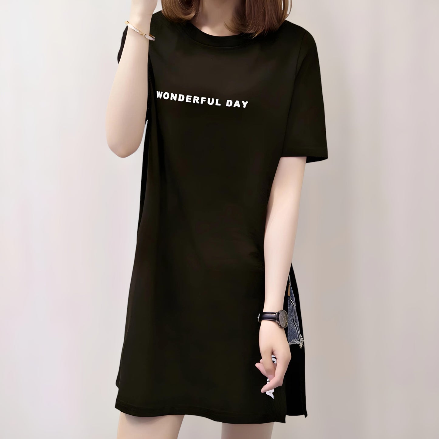 Marlo Clean Letter T-shirt Dress
