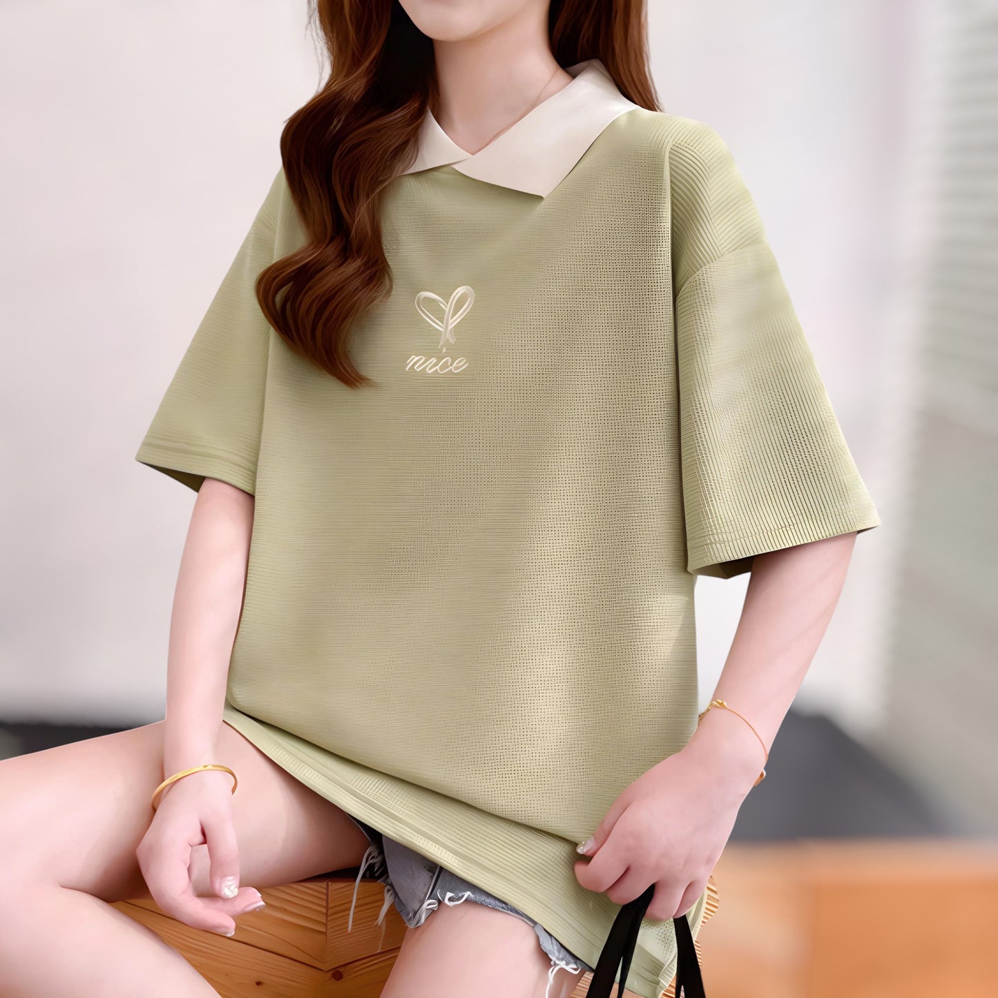 Lilou Heart Collar T-Shirt