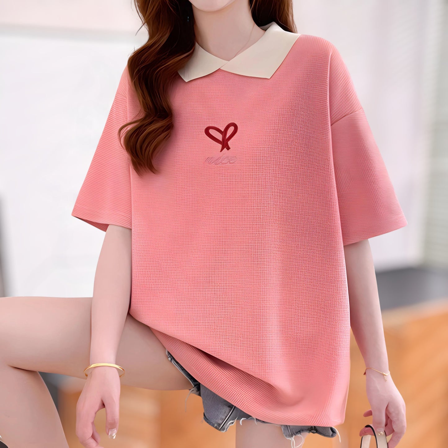 Lilou Heart Collar T-Shirt
