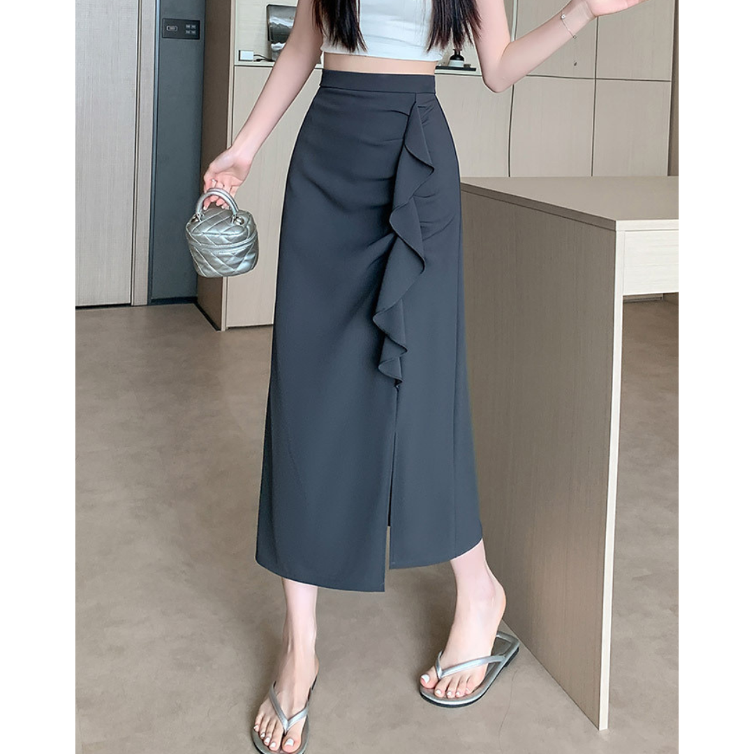 Noa Curve Ruffle Slit Skirt