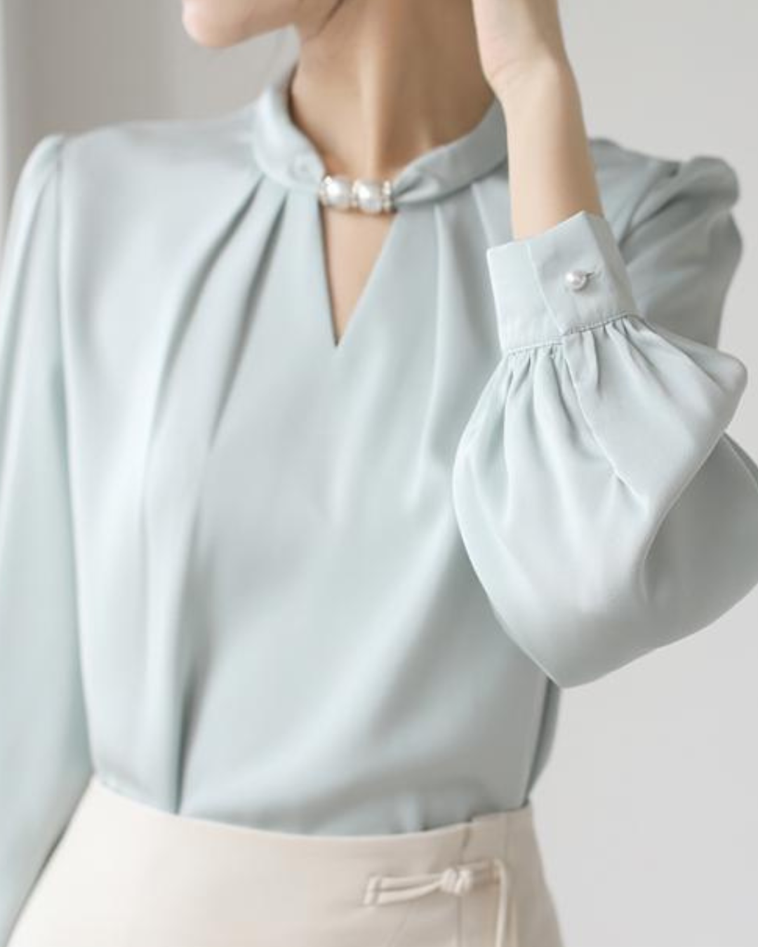 Lila Drift Long Sleeve Light Blouse